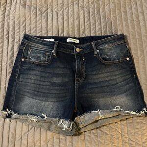 Vigoss cut off denim short